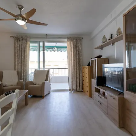 Rentafive - Vistas Al Mar - Ascensor - Aa - Terraz Apartamento *